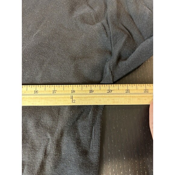 Athleta Presence Twist Sweatshirt Black Size Medium Long Sleeve Low Back Cropped - Picture 9 of 11